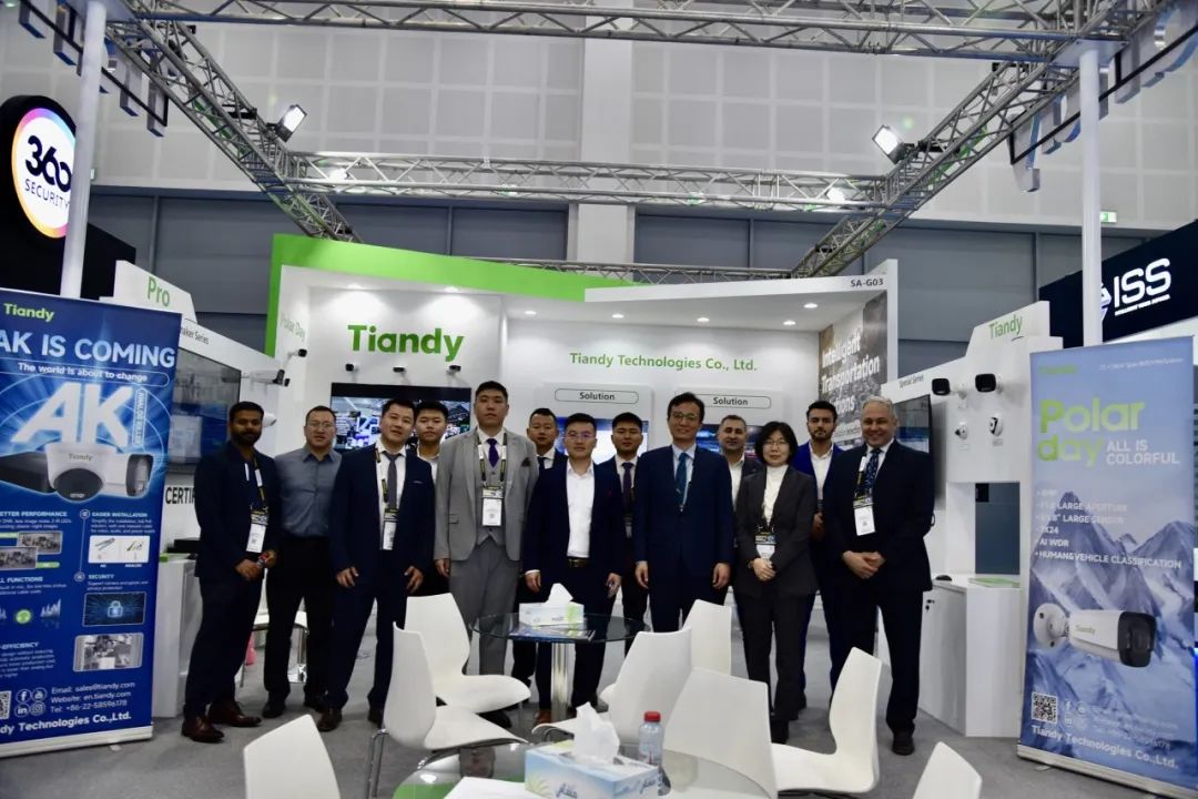 mg冰球突破·豪华版(试玩)官方网站