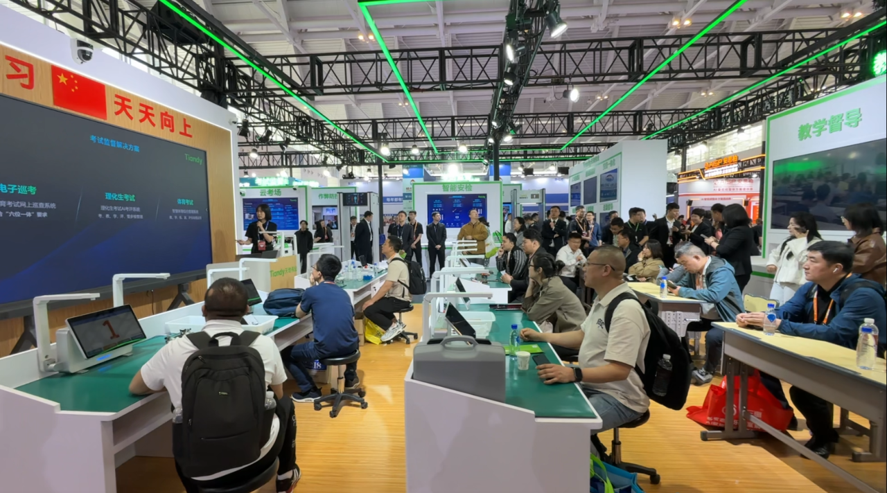 mg冰球突破·豪华版(试玩)官方网站