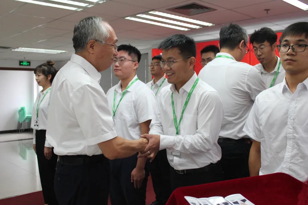 mg冰球突破·豪华版(试玩)官方网站