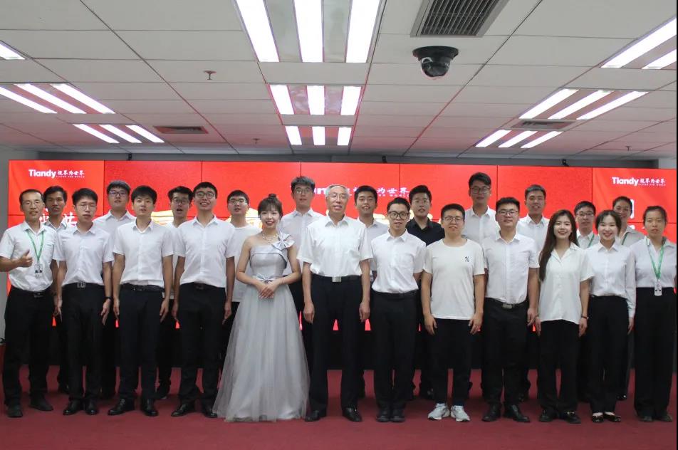 mg冰球突破·豪华版(试玩)官方网站