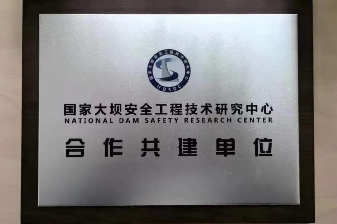 mg冰球突破·豪华版(试玩)官方网站