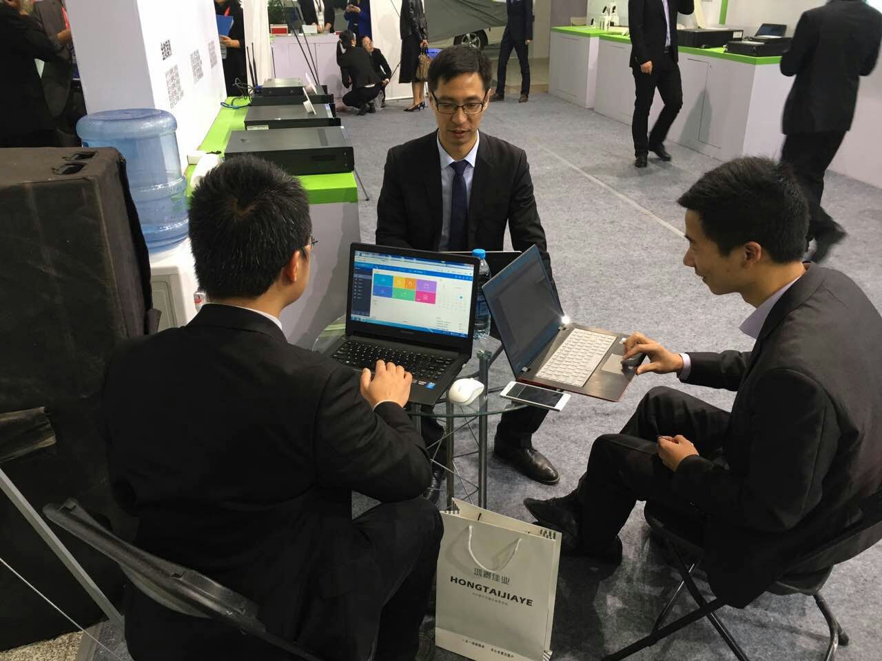 mg冰球突破·豪华版(试玩)官方网站