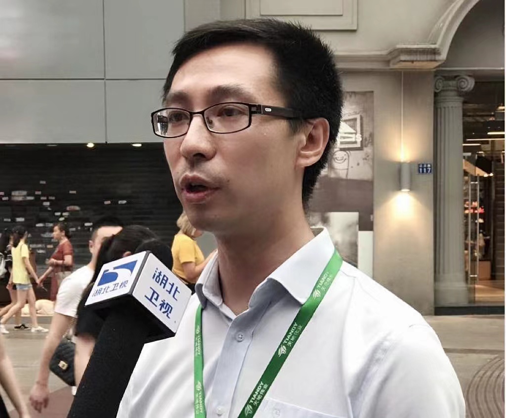 mg冰球突破·豪华版(试玩)官方网站