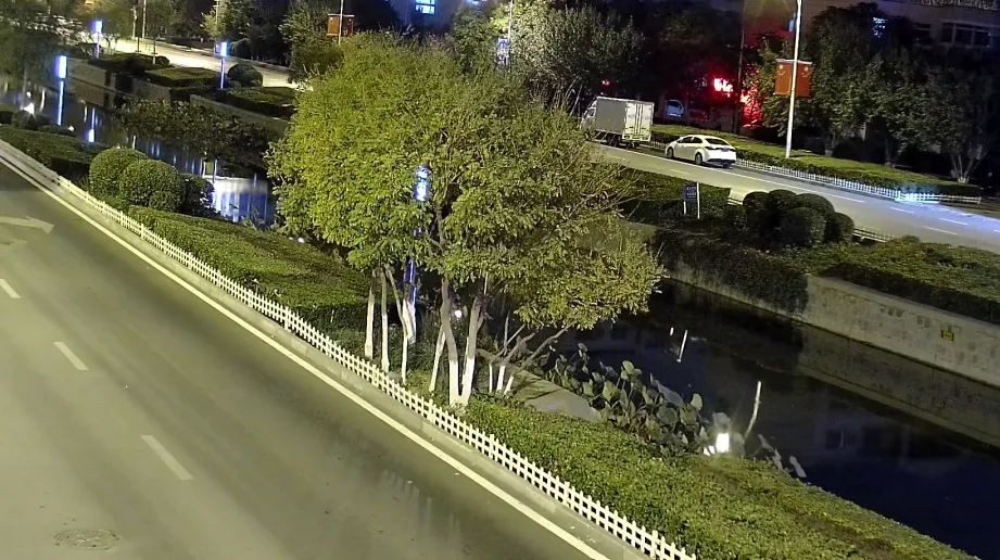 mg冰球突破·豪华版(试玩)官方网站