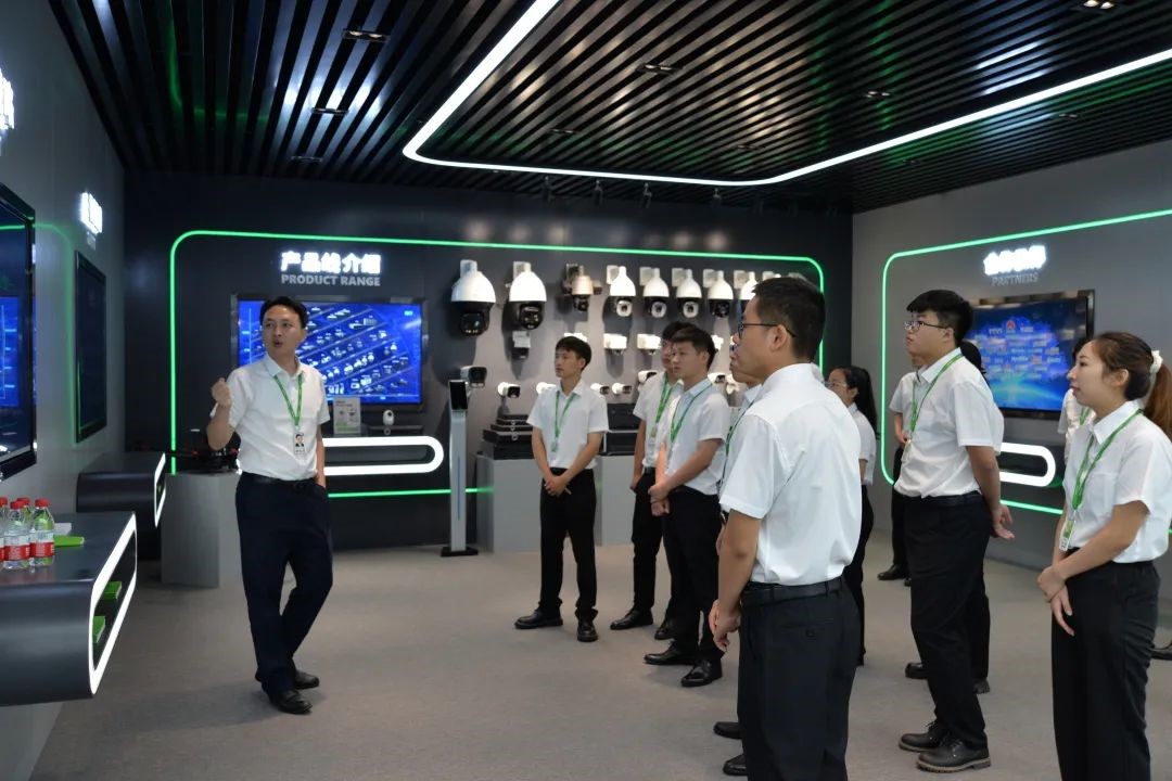 mg冰球突破·豪华版(试玩)官方网站